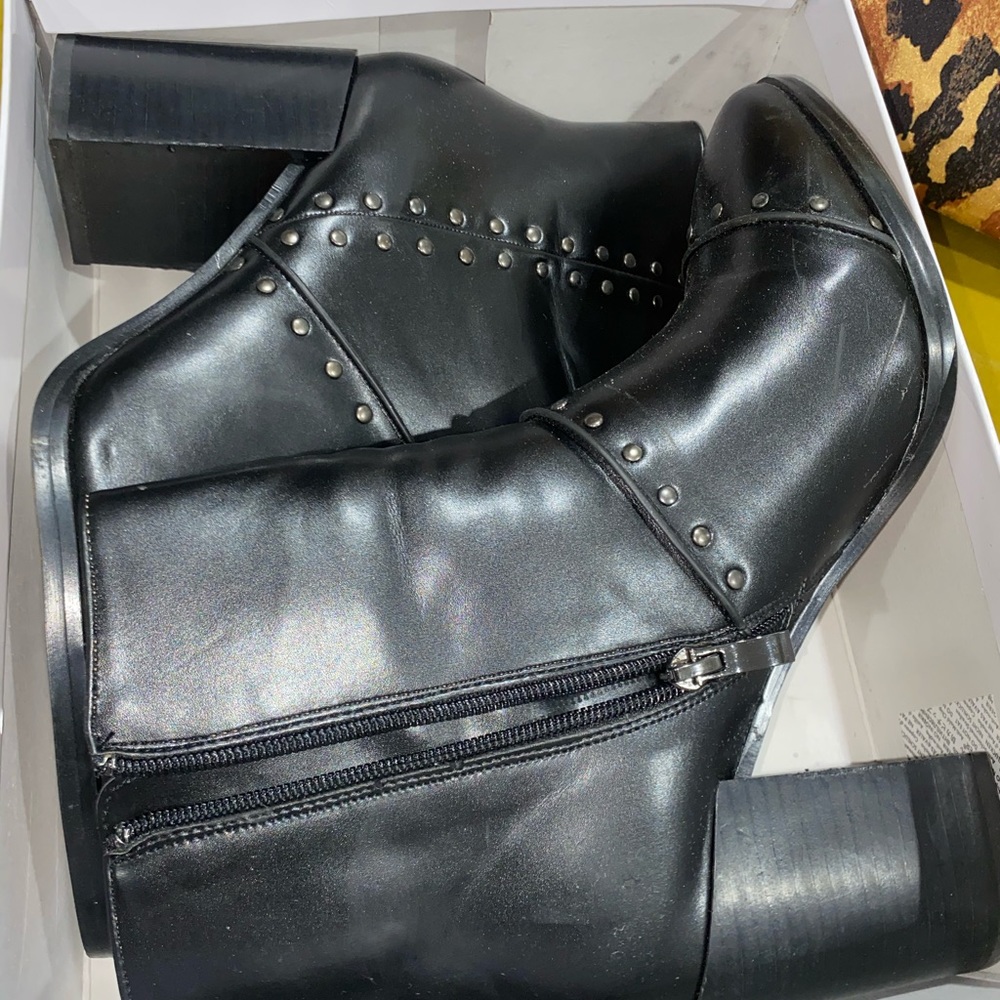 Report Leather Shoes